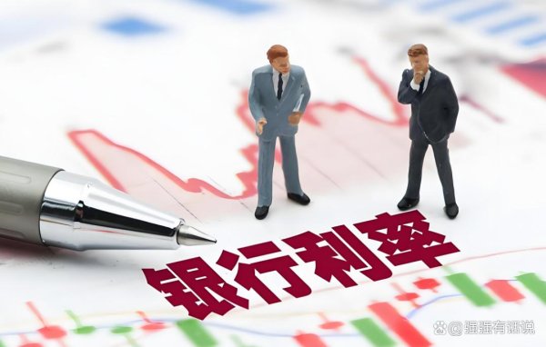 配资开户大全 银行利息跌破1%！年轻人靠债基黄金月赚奶茶钱靠谱吗
